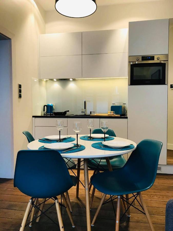 Victus Apartamenty, Omega
